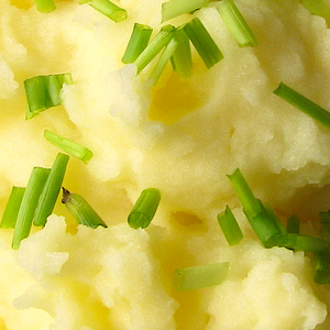 TRUFFLE MASHED POTATOES