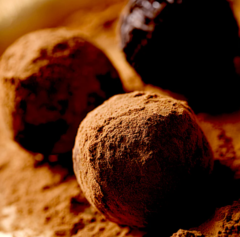 DIY CHOCOLATE TRUFFLES