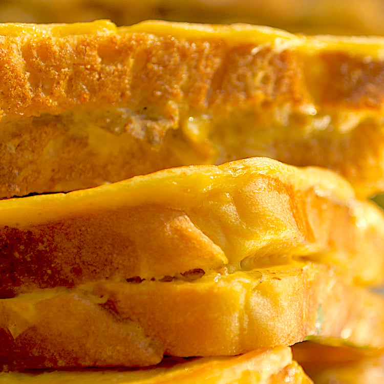 THE INDIAN BREAD OMELET