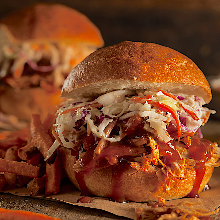 PULLED CHICKEN SANDWICH WITH SLAW