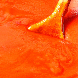 THE ESSENTIAL SMOOTH TOMATO SAUCE