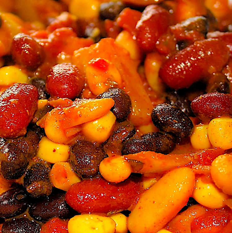 SPICY, SMOKY VEGGIE CHILI